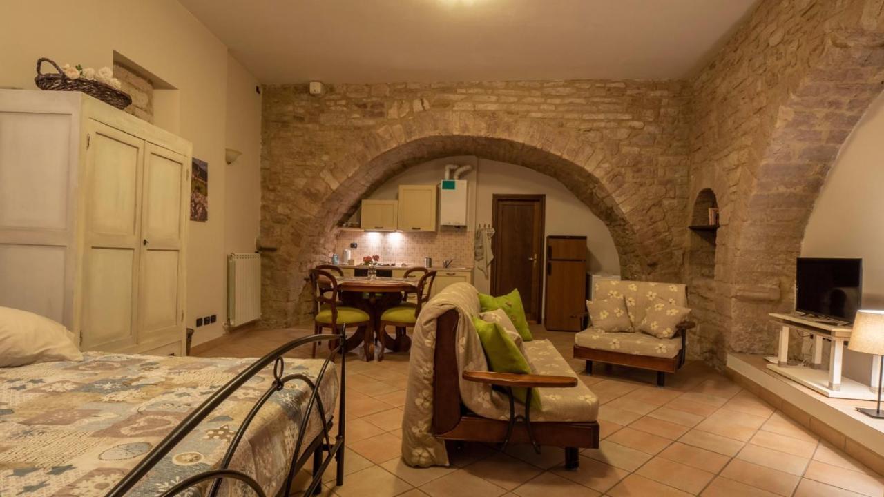 Ferienwohnung La Chiocciola Assisi Exterior foto