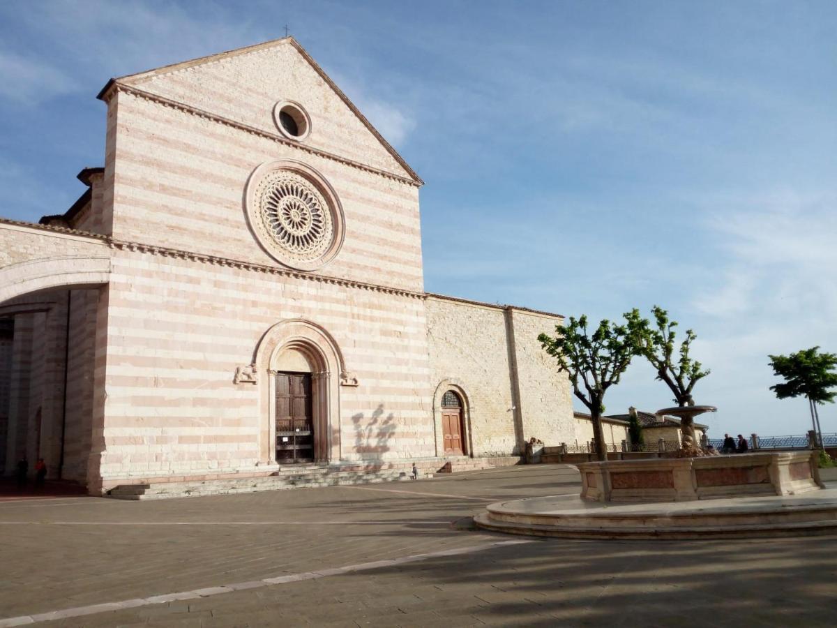 Ferienwohnung La Chiocciola Assisi Exterior foto